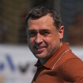 https://svishchov-news.com.ua/pl/v-umovah-povnomasshtabnoyi-vijny-ne-mozhe-jtysya-pro-chempionaty-z-vodnogo-polo/