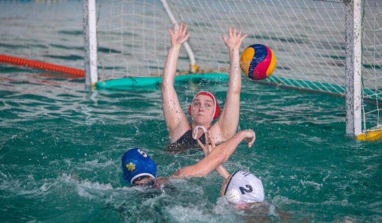 В Україні стартував жіночий чемпіонат з водного поло